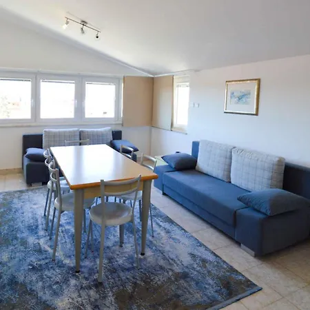 3-bedroom In - Istrien 11137 Appartamento