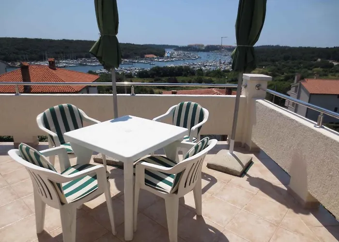 Apartmán 3-bedroom Karolina 11137 *